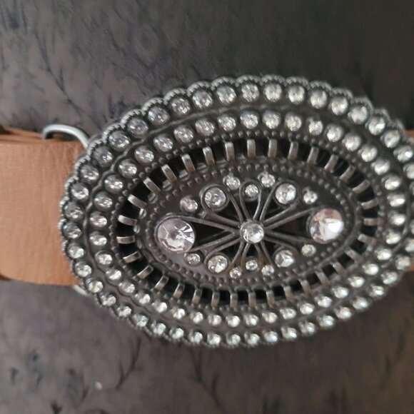 Brown Leather Belt With Rhinestone Embellished Oval Buckle - Picture 2 of 5